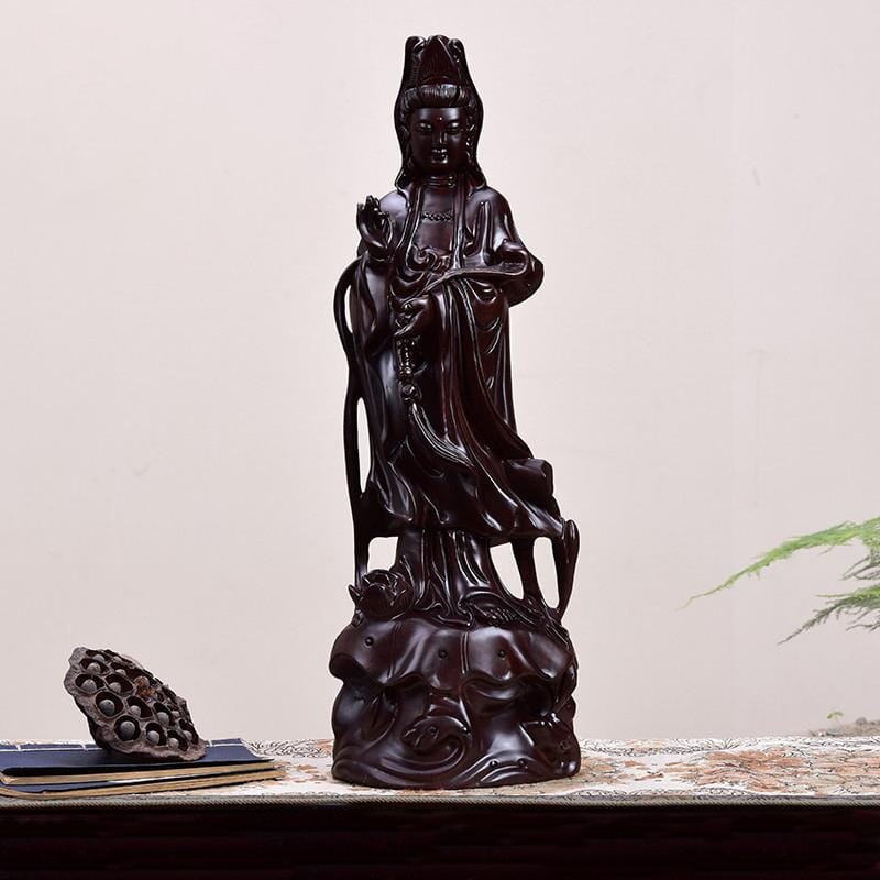 Artisan d'Asie Statues Bouddha M - 40 cm / Bois de santal noir Statue Bodhisattva Guanyin en bois de santal noir ou bois de padouk