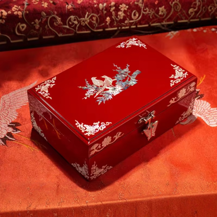 Artisan d'Asie Boites & Coffrets Chinois Boîte à bijoux chinoise oiseaux en nacre et bois laqué