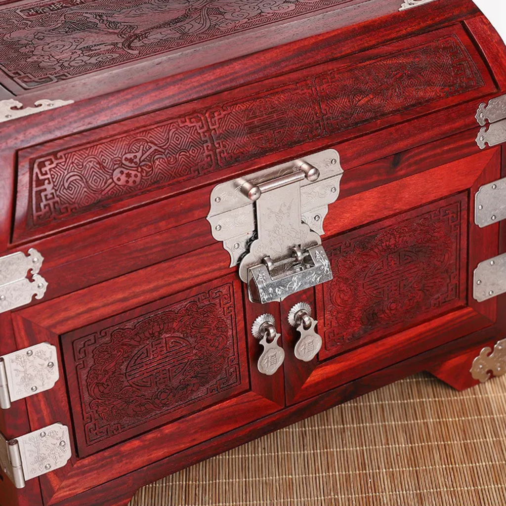 Artisan d'Asie Boites & Coffrets Chinois Boîte chinoise en bois de santal rouge de Zambie