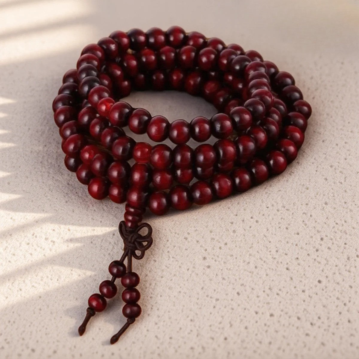 Artisan d'Asie Colliers Malas Collier mala en bois de santal rouge premium