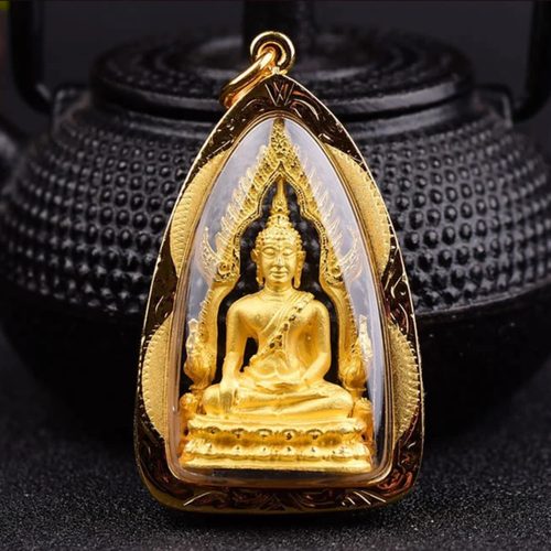 Artisan d'Asie Pendentifs & Amulettes Amulette Bouddha Phra Chinnaraj dorée
