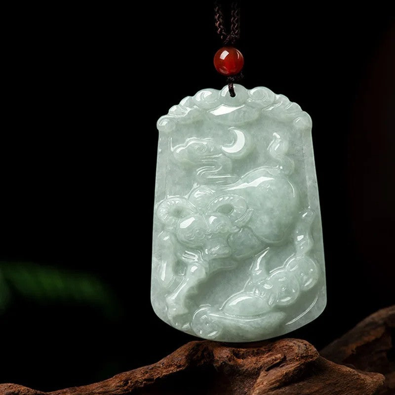 Artisan d'Asie Pendentifs & Amulettes Bœuf Pendentif Signes du Zodiaque en Jade du Myanmar