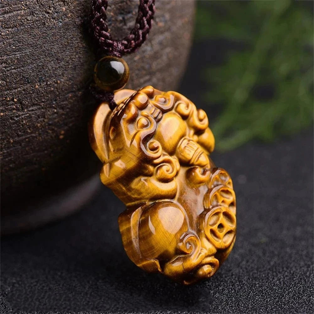 Artisan d'Asie Pendentifs & Amulettes Pendentif Feng Shui Pixiu en Oeil de Tigre