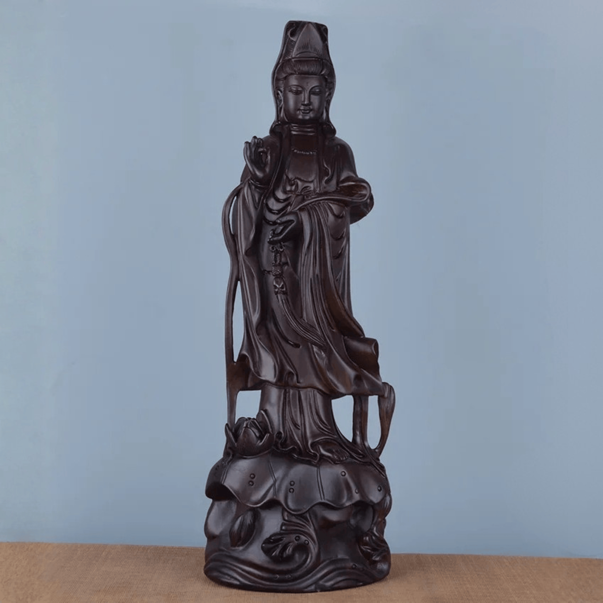 Artisan d'Asie Statues Bouddha Statue Bodhisattva Guanyin en bois d’ébène