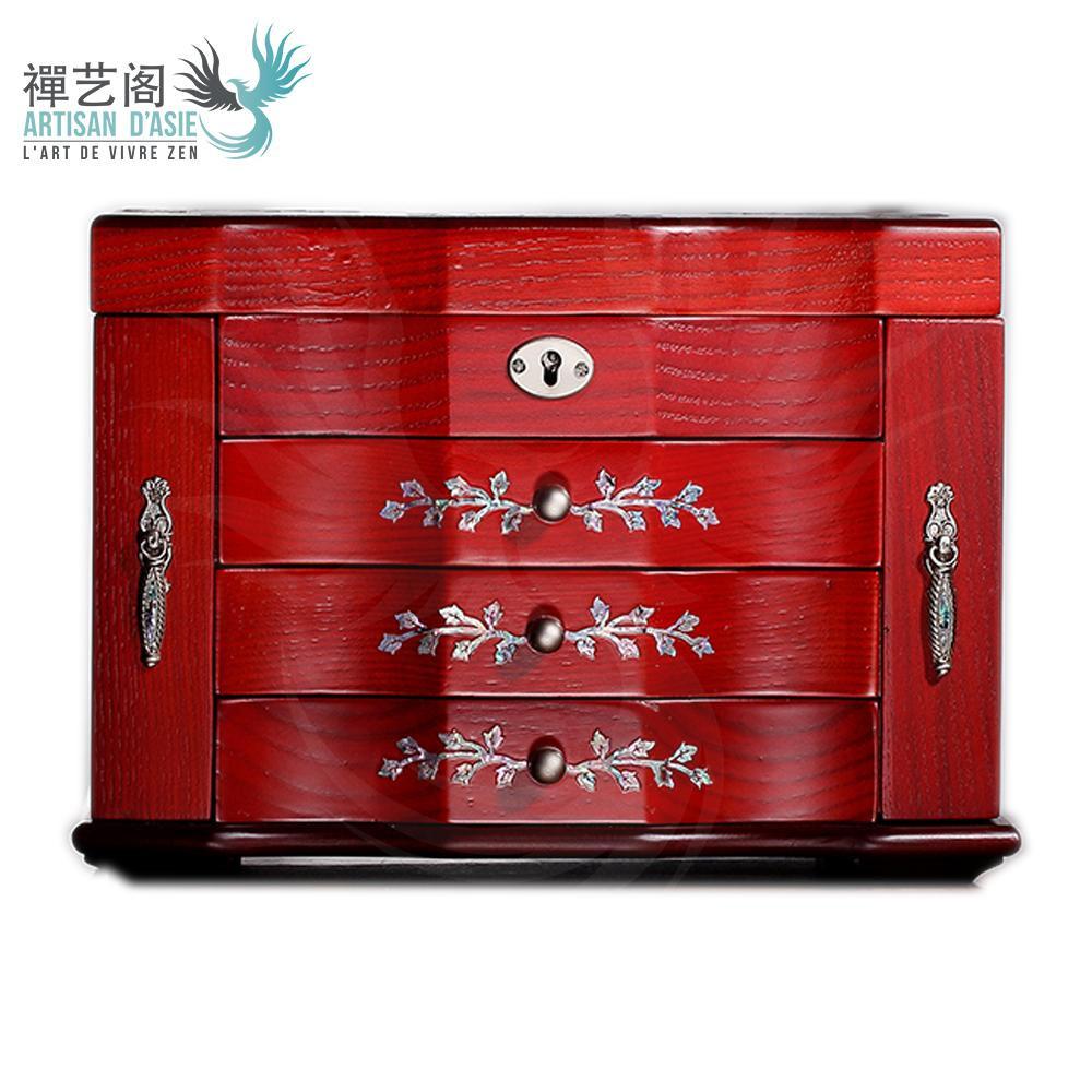 Chinese jewelry box in natural wood and mother-of-pearl